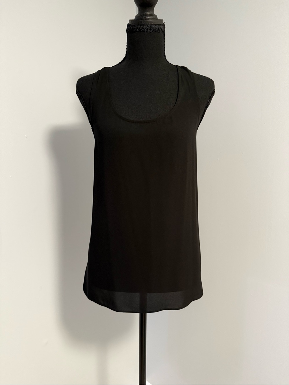 Black Crossback Sleeveless Tank Top